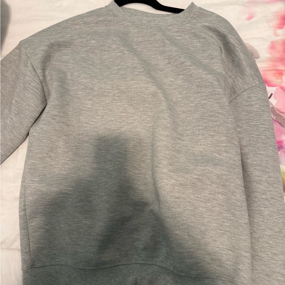 SHEIN Gray Sweatshirt Casual Pullover